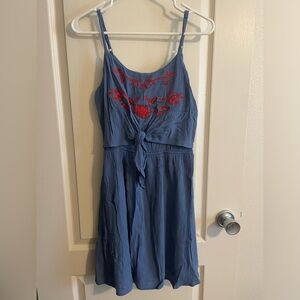 Tie front embroidered summer dress